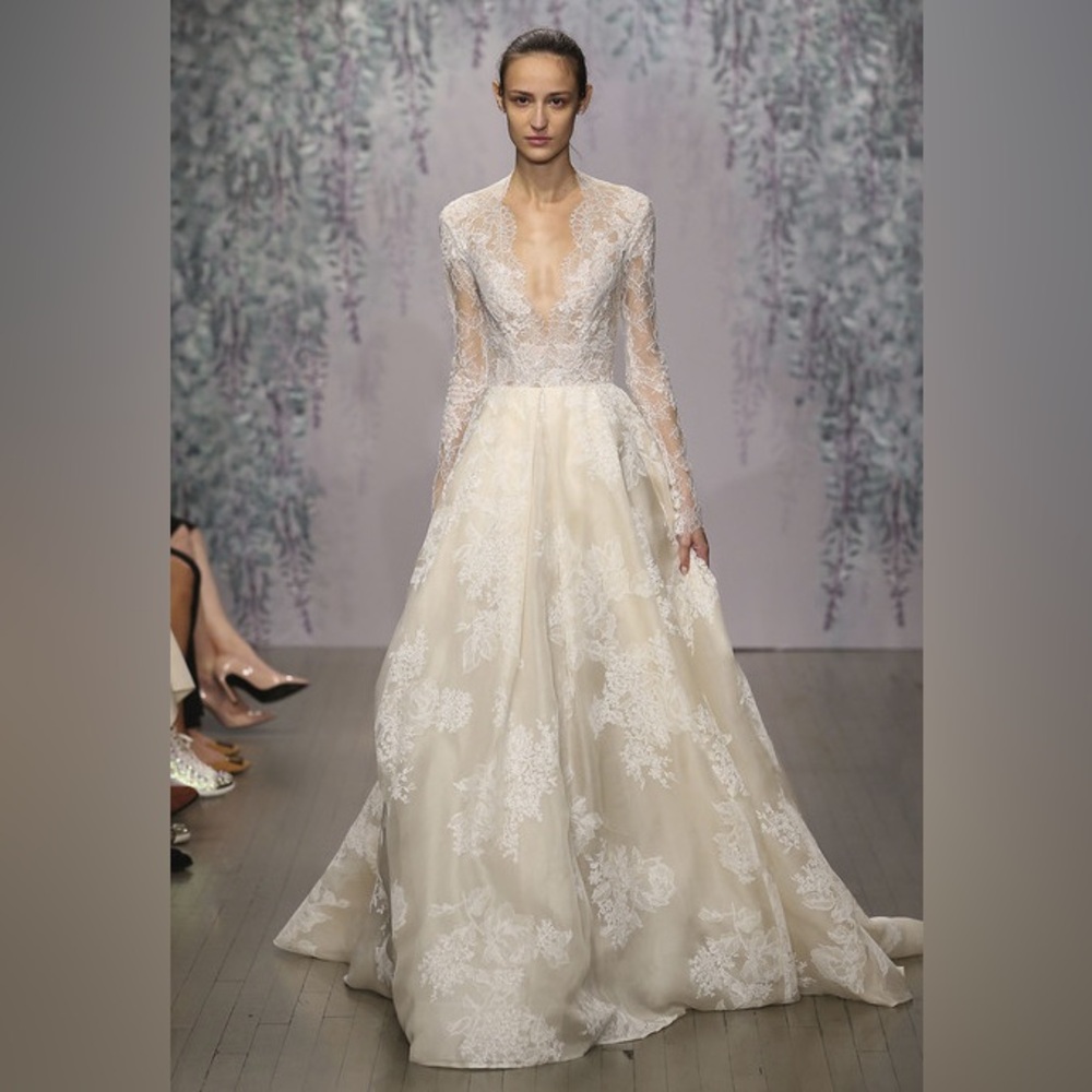 MONIQUE LHULLIER | Winslet | 2017 | Lace Wedding Dress A-Line Gown Long Sleeves - Picture 2 of 16